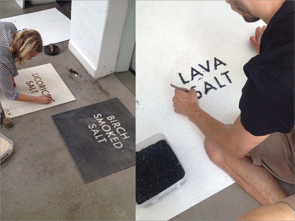 冰島SALTVERK食用鹽logo設(shè)計之工作場景照片