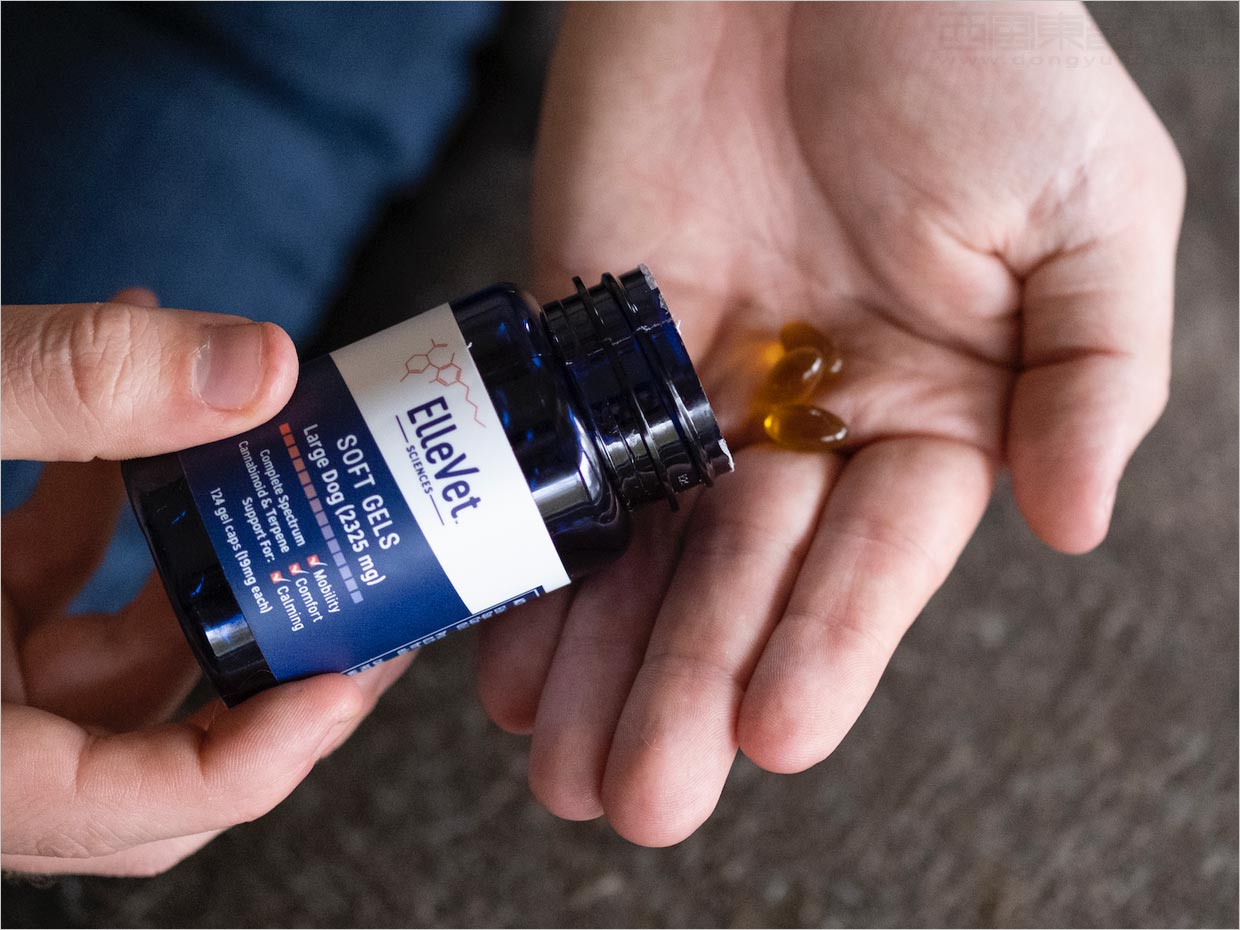 美國ElleVet Sciences寵物貓狗藥品保健品包裝設計之實物照片
