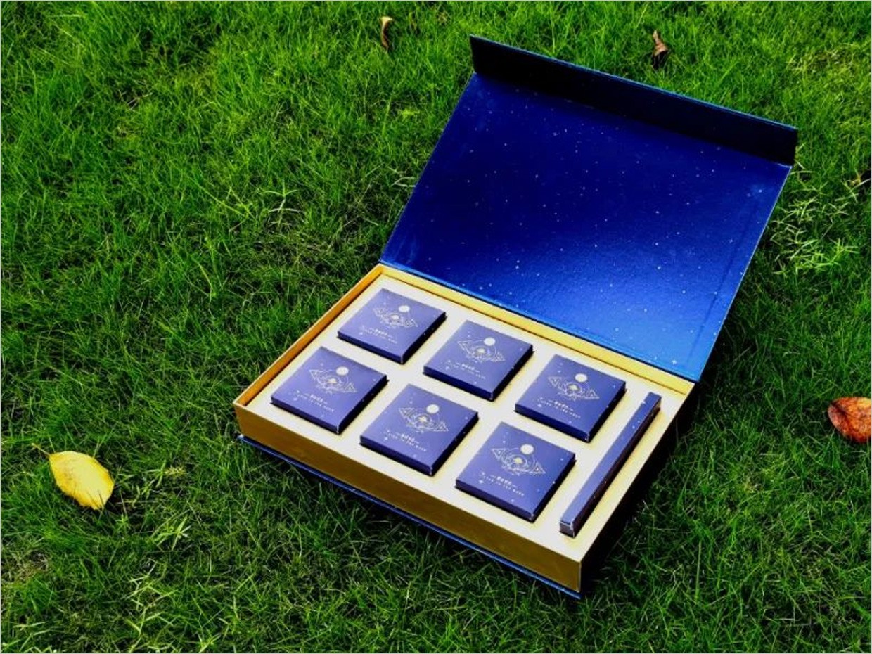 佛嶺聽月月餅禮盒包裝設(shè)計 佛嶺聽月月餅禮盒包裝設(shè)計